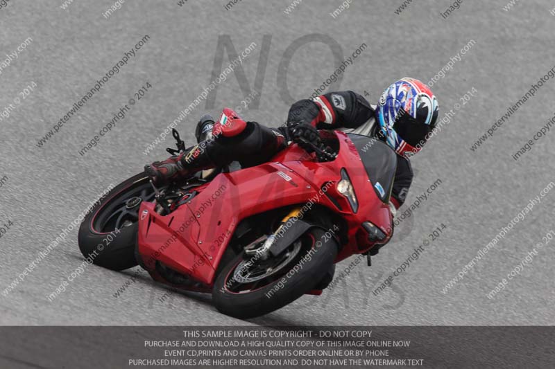 motorbikes;no limits;october 2013;peter wileman photography;portimao;portugal;trackday digital images
