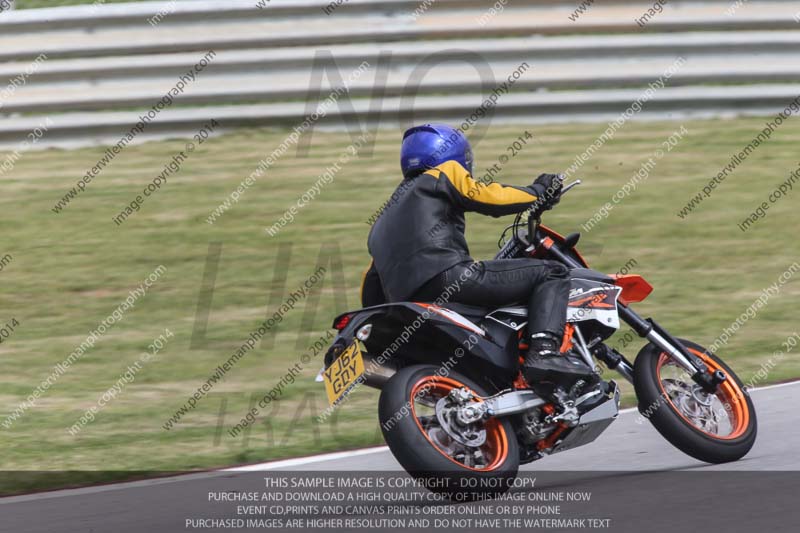 motorbikes;no limits;october 2013;peter wileman photography;portimao;portugal;trackday digital images