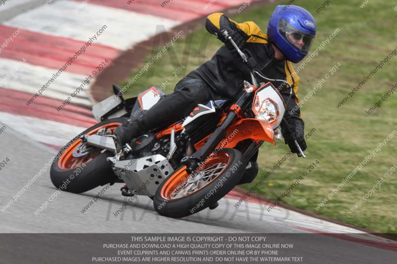 motorbikes;no limits;october 2013;peter wileman photography;portimao;portugal;trackday digital images