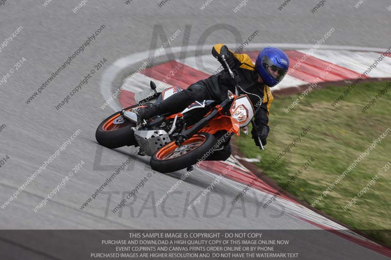 motorbikes;no limits;october 2013;peter wileman photography;portimao;portugal;trackday digital images