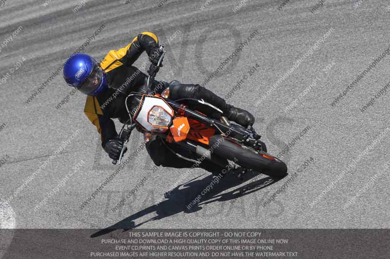motorbikes;no limits;october 2013;peter wileman photography;portimao;portugal;trackday digital images
