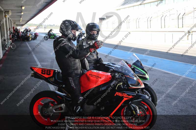 motorbikes;no limits;october 2013;peter wileman photography;portimao;portugal;trackday digital images
