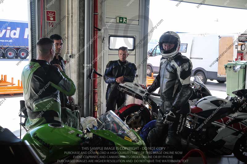 motorbikes;no limits;october 2013;peter wileman photography;portimao;portugal;trackday digital images