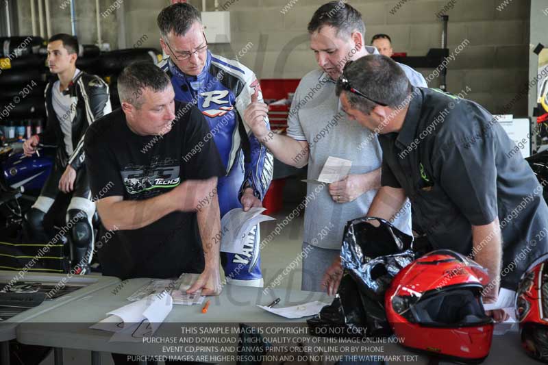 motorbikes;no limits;october 2013;peter wileman photography;portimao;portugal;trackday digital images