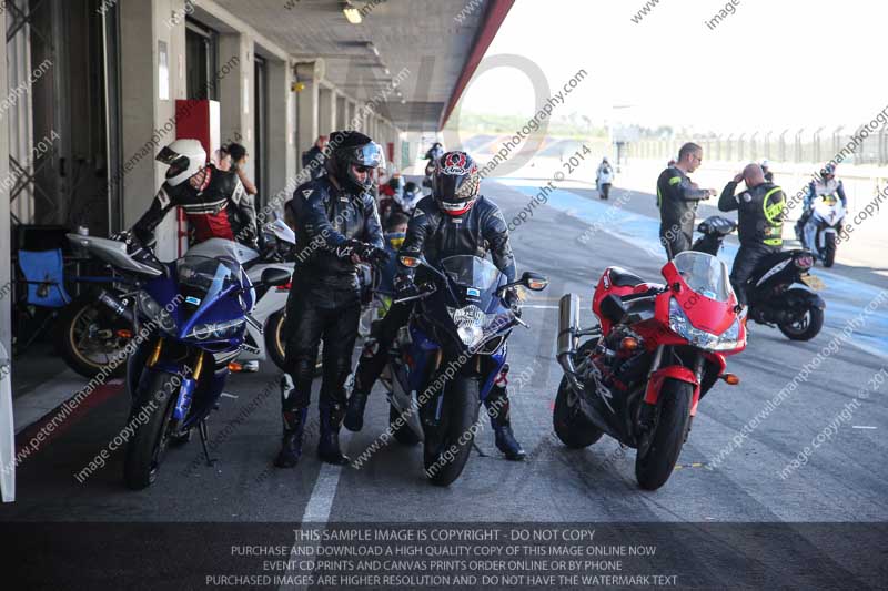 motorbikes;no limits;october 2013;peter wileman photography;portimao;portugal;trackday digital images