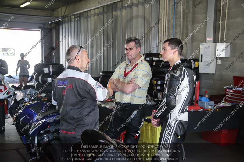 motorbikes;no limits;october 2013;peter wileman photography;portimao;portugal;trackday digital images