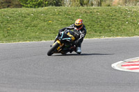 brands-hatch-photographs;brands-no-limits-trackday;cadwell-trackday-photographs;enduro-digital-images;event-digital-images;eventdigitalimages;no-limits-trackdays;peter-wileman-photography;racing-digital-images;trackday-digital-images;trackday-photos
