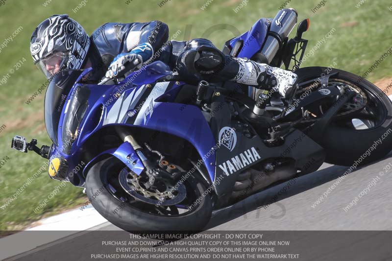 donington no limits trackday;donington park photographs;donington trackday photographs;no limits trackdays;peter wileman photography;trackday digital images;trackday photos