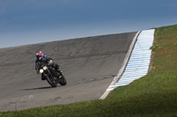 donington-no-limits-trackday;donington-park-photographs;donington-trackday-photographs;no-limits-trackdays;peter-wileman-photography;trackday-digital-images;trackday-photos