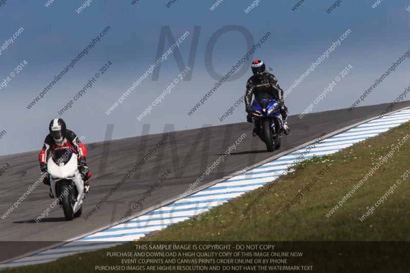 donington no limits trackday;donington park photographs;donington trackday photographs;no limits trackdays;peter wileman photography;trackday digital images;trackday photos