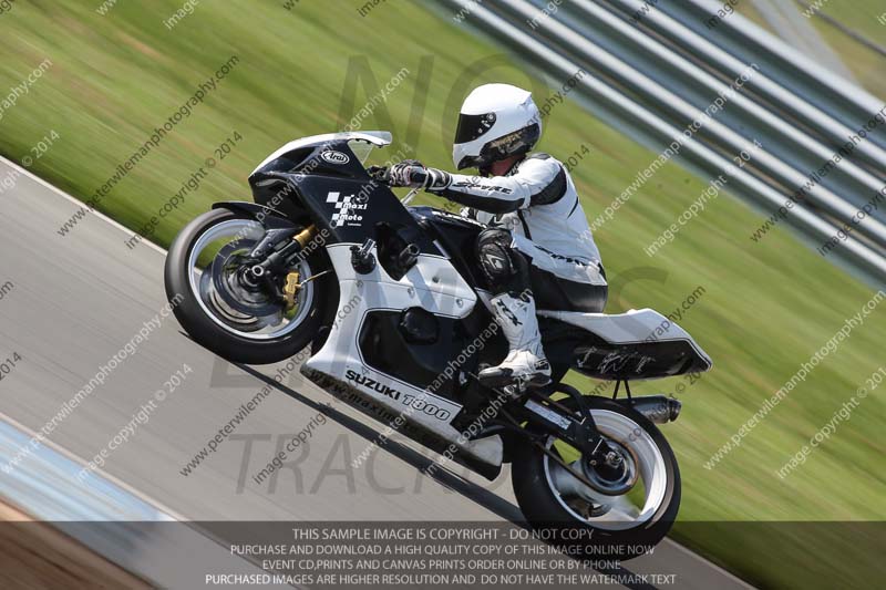 donington no limits trackday;donington park photographs;donington trackday photographs;no limits trackdays;peter wileman photography;trackday digital images;trackday photos