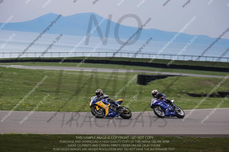 anglesey no limits trackday;anglesey photographs;anglesey trackday photographs;enduro digital images;event digital images;eventdigitalimages;no limits trackdays;peter wileman photography;racing digital images;trac mon;trackday digital images;trackday photos;ty croes
