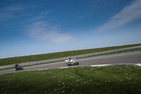 anglesey-no-limits-trackday;anglesey-photographs;anglesey-trackday-photographs;enduro-digital-images;event-digital-images;eventdigitalimages;no-limits-trackdays;peter-wileman-photography;racing-digital-images;trac-mon;trackday-digital-images;trackday-photos;ty-croes