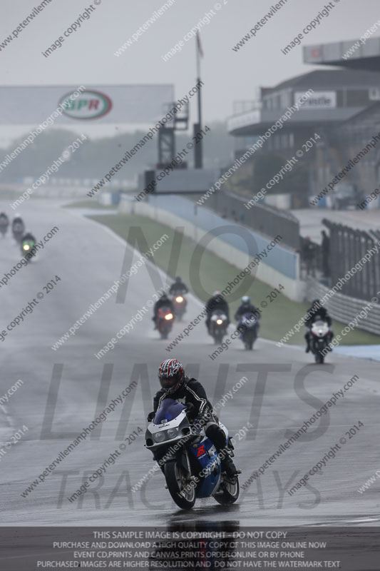 donington no limits trackday;donington park photographs;donington trackday photographs;no limits trackdays;peter wileman photography;trackday digital images;trackday photos