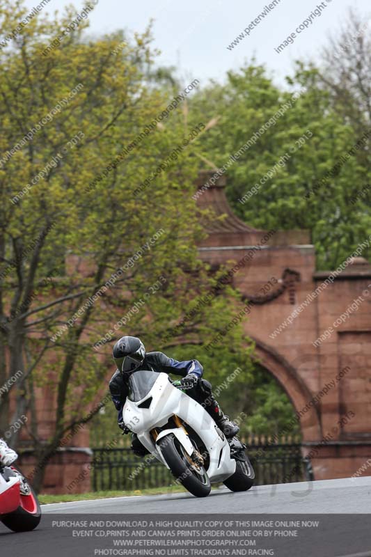 enduro digital images;event digital images;eventdigitalimages;no limits trackdays;oulton no limits trackday;oulton park cheshire;oulton trackday photographs;peter wileman photography;racing digital images;trackday digital images;trackday photos