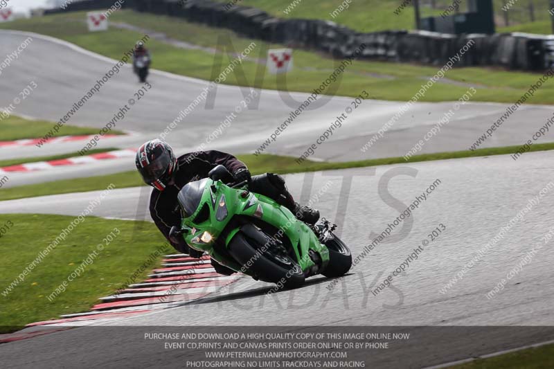 enduro digital images;event digital images;eventdigitalimages;no limits trackdays;oulton no limits trackday;oulton park cheshire;oulton trackday photographs;peter wileman photography;racing digital images;trackday digital images;trackday photos