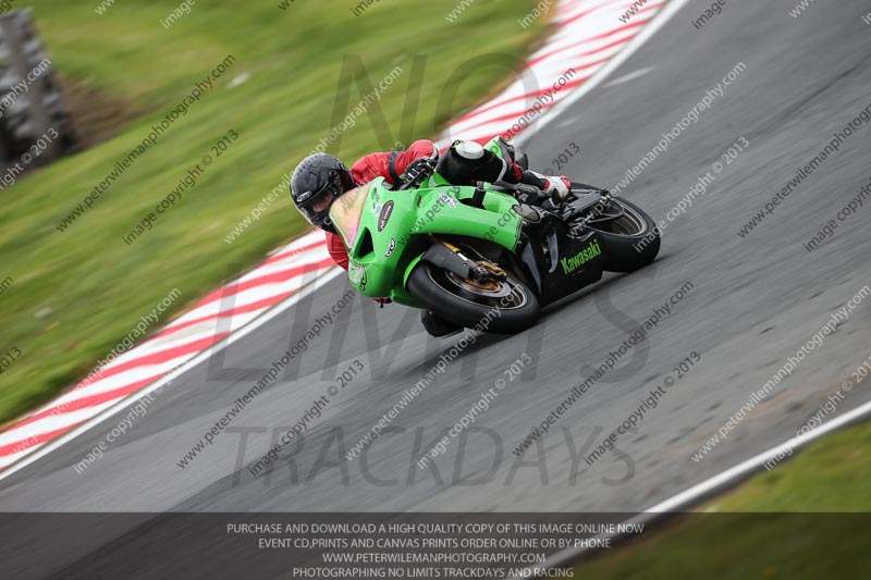 enduro digital images;event digital images;eventdigitalimages;no limits trackdays;oulton no limits trackday;oulton park cheshire;oulton trackday photographs;peter wileman photography;racing digital images;trackday digital images;trackday photos