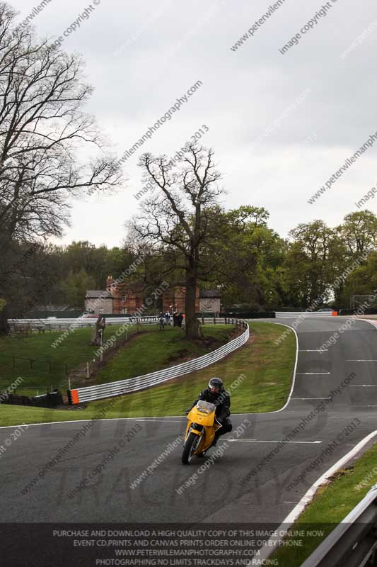 enduro digital images;event digital images;eventdigitalimages;no limits trackdays;oulton no limits trackday;oulton park cheshire;oulton trackday photographs;peter wileman photography;racing digital images;trackday digital images;trackday photos