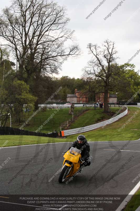 enduro digital images;event digital images;eventdigitalimages;no limits trackdays;oulton no limits trackday;oulton park cheshire;oulton trackday photographs;peter wileman photography;racing digital images;trackday digital images;trackday photos