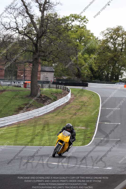 enduro digital images;event digital images;eventdigitalimages;no limits trackdays;oulton no limits trackday;oulton park cheshire;oulton trackday photographs;peter wileman photography;racing digital images;trackday digital images;trackday photos