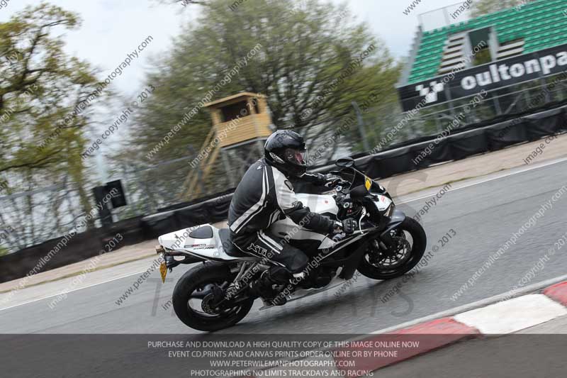 enduro digital images;event digital images;eventdigitalimages;no limits trackdays;oulton no limits trackday;oulton park cheshire;oulton trackday photographs;peter wileman photography;racing digital images;trackday digital images;trackday photos