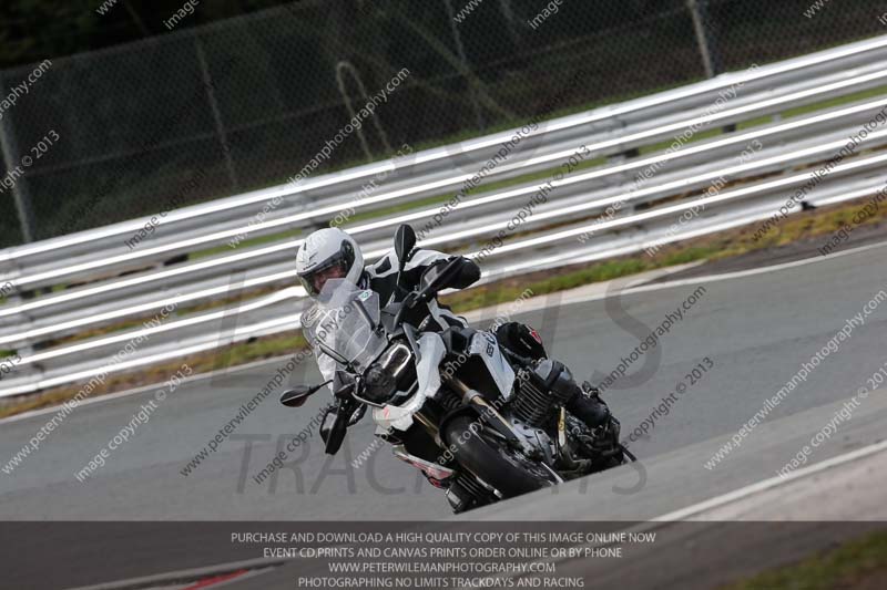 enduro digital images;event digital images;eventdigitalimages;no limits trackdays;oulton no limits trackday;oulton park cheshire;oulton trackday photographs;peter wileman photography;racing digital images;trackday digital images;trackday photos