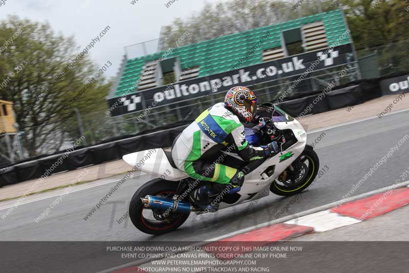 enduro digital images;event digital images;eventdigitalimages;no limits trackdays;oulton no limits trackday;oulton park cheshire;oulton trackday photographs;peter wileman photography;racing digital images;trackday digital images;trackday photos