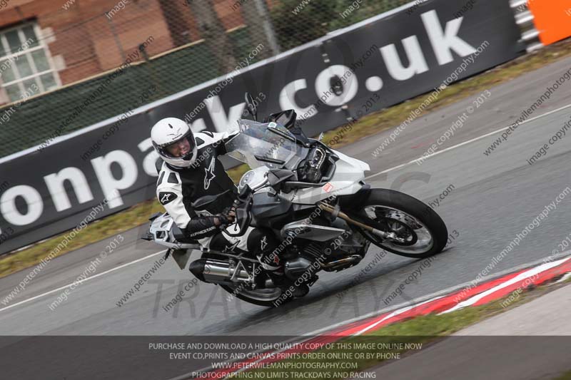 enduro digital images;event digital images;eventdigitalimages;no limits trackdays;oulton no limits trackday;oulton park cheshire;oulton trackday photographs;peter wileman photography;racing digital images;trackday digital images;trackday photos