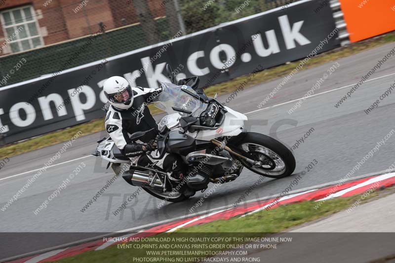 enduro digital images;event digital images;eventdigitalimages;no limits trackdays;oulton no limits trackday;oulton park cheshire;oulton trackday photographs;peter wileman photography;racing digital images;trackday digital images;trackday photos