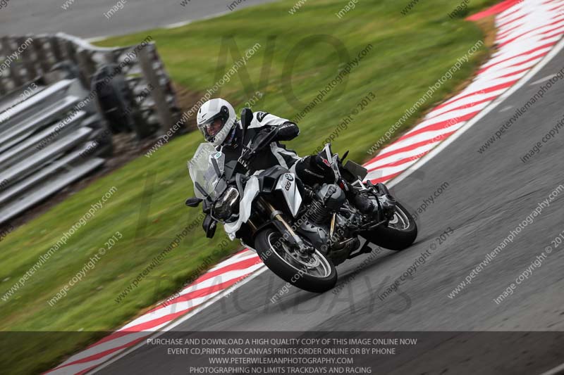 enduro digital images;event digital images;eventdigitalimages;no limits trackdays;oulton no limits trackday;oulton park cheshire;oulton trackday photographs;peter wileman photography;racing digital images;trackday digital images;trackday photos