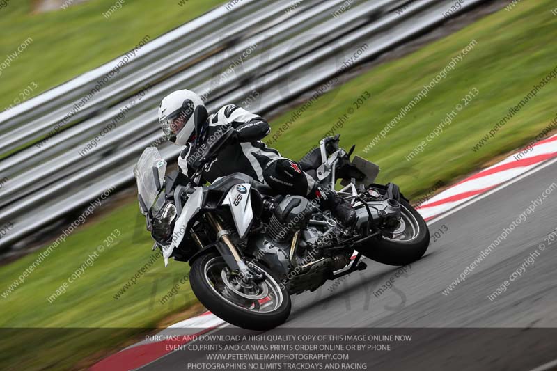 enduro digital images;event digital images;eventdigitalimages;no limits trackdays;oulton no limits trackday;oulton park cheshire;oulton trackday photographs;peter wileman photography;racing digital images;trackday digital images;trackday photos