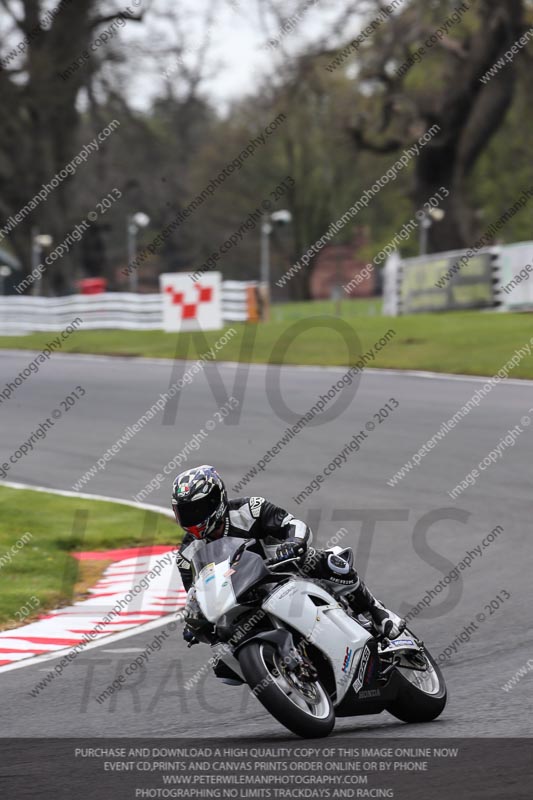 enduro digital images;event digital images;eventdigitalimages;no limits trackdays;oulton no limits trackday;oulton park cheshire;oulton trackday photographs;peter wileman photography;racing digital images;trackday digital images;trackday photos