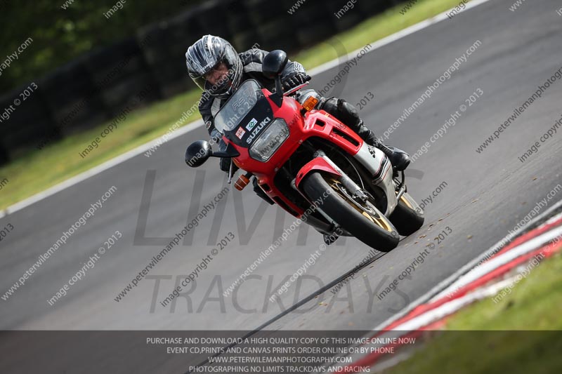 enduro digital images;event digital images;eventdigitalimages;no limits trackdays;oulton no limits trackday;oulton park cheshire;oulton trackday photographs;peter wileman photography;racing digital images;trackday digital images;trackday photos