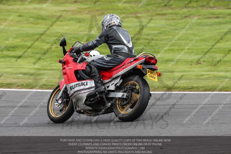 enduro digital images;event digital images;eventdigitalimages;no limits trackdays;oulton no limits trackday;oulton park cheshire;oulton trackday photographs;peter wileman photography;racing digital images;trackday digital images;trackday photos