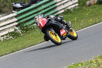 enduro-digital-images;event-digital-images;eventdigitalimages;mallory-park;mallory-park-photographs;mallory-park-trackday;mallory-park-trackday-photographs;no-limits-trackdays;peter-wileman-photography;racing-digital-images;trackday-digital-images;trackday-photos