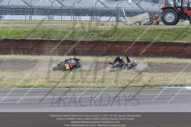 Rockingham no limits trackday;enduro digital images;event digital images;eventdigitalimages;no limits trackdays;peter wileman photography;racing digital images;rockingham raceway northamptonshire;rockingham trackday photographs;trackday digital images;trackday photos