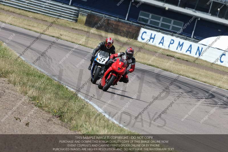 Rockingham no limits trackday;enduro digital images;event digital images;eventdigitalimages;no limits trackdays;peter wileman photography;racing digital images;rockingham raceway northamptonshire;rockingham trackday photographs;trackday digital images;trackday photos