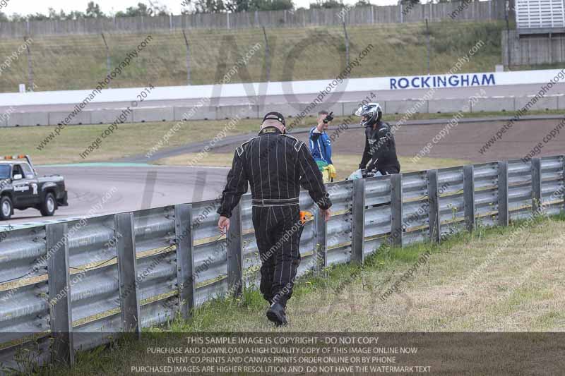 Rockingham no limits trackday;enduro digital images;event digital images;eventdigitalimages;no limits trackdays;peter wileman photography;racing digital images;rockingham raceway northamptonshire;rockingham trackday photographs;trackday digital images;trackday photos