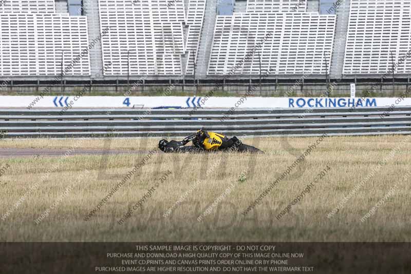 Rockingham no limits trackday;enduro digital images;event digital images;eventdigitalimages;no limits trackdays;peter wileman photography;racing digital images;rockingham raceway northamptonshire;rockingham trackday photographs;trackday digital images;trackday photos