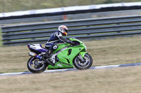Rockingham-no-limits-trackday;enduro-digital-images;event-digital-images;eventdigitalimages;no-limits-trackdays;peter-wileman-photography;racing-digital-images;rockingham-raceway-northamptonshire;rockingham-trackday-photographs;trackday-digital-images;trackday-photos