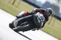 brands-hatch-photographs;brands-no-limits-trackday;cadwell-trackday-photographs;enduro-digital-images;event-digital-images;eventdigitalimages;no-limits-trackdays;peter-wileman-photography;racing-digital-images;trackday-digital-images;trackday-photos