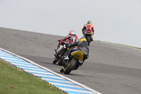 donington-no-limits-trackday;donington-park-photographs;donington-trackday-photographs;no-limits-trackdays;peter-wileman-photography;trackday-digital-images;trackday-photos