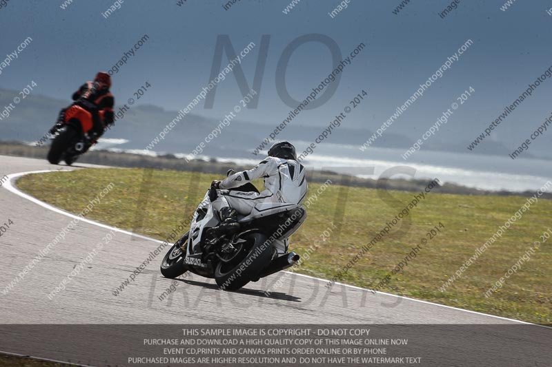 anglesey no limits trackday;anglesey photographs;anglesey trackday photographs;enduro digital images;event digital images;eventdigitalimages;no limits trackdays;peter wileman photography;racing digital images;trac mon;trackday digital images;trackday photos;ty croes