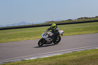 anglesey-no-limits-trackday;anglesey-photographs;anglesey-trackday-photographs;enduro-digital-images;event-digital-images;eventdigitalimages;no-limits-trackdays;peter-wileman-photography;racing-digital-images;trac-mon;trackday-digital-images;trackday-photos;ty-croes