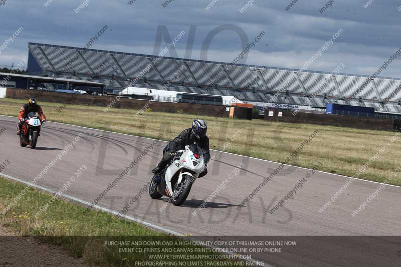 Rockingham no limits trackday;enduro digital images;event digital images;eventdigitalimages;no limits trackdays;peter wileman photography;racing digital images;rockingham raceway northamptonshire;rockingham trackday photographs;trackday digital images;trackday photos