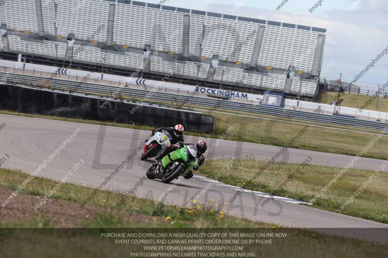 Rockingham no limits trackday;enduro digital images;event digital images;eventdigitalimages;no limits trackdays;peter wileman photography;racing digital images;rockingham raceway northamptonshire;rockingham trackday photographs;trackday digital images;trackday photos