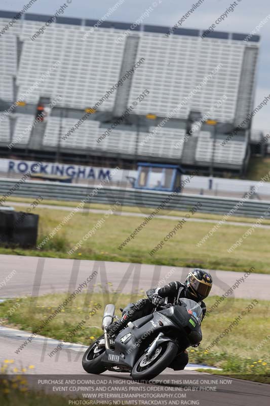 Rockingham no limits trackday;enduro digital images;event digital images;eventdigitalimages;no limits trackdays;peter wileman photography;racing digital images;rockingham raceway northamptonshire;rockingham trackday photographs;trackday digital images;trackday photos