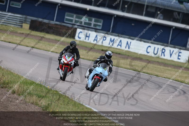 Rockingham no limits trackday;enduro digital images;event digital images;eventdigitalimages;no limits trackdays;peter wileman photography;racing digital images;rockingham raceway northamptonshire;rockingham trackday photographs;trackday digital images;trackday photos