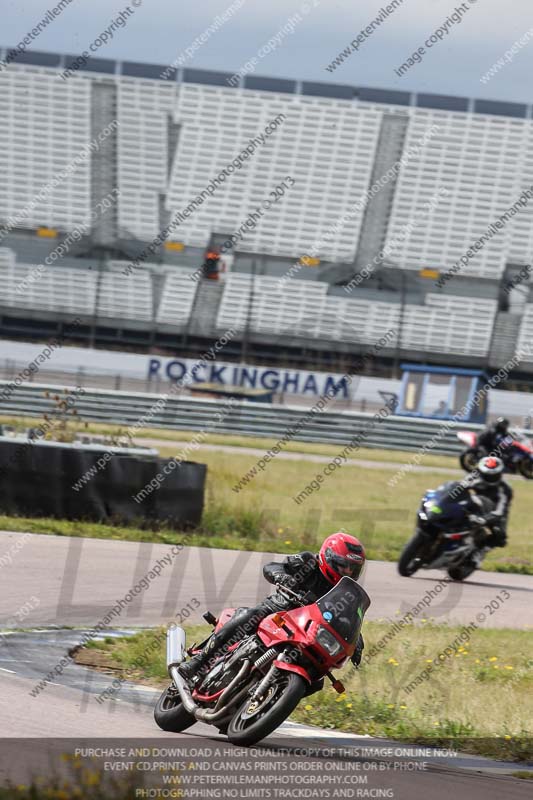 Rockingham no limits trackday;enduro digital images;event digital images;eventdigitalimages;no limits trackdays;peter wileman photography;racing digital images;rockingham raceway northamptonshire;rockingham trackday photographs;trackday digital images;trackday photos