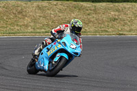 brands-hatch-photographs;brands-no-limits-trackday;cadwell-trackday-photographs;enduro-digital-images;event-digital-images;eventdigitalimages;no-limits-trackdays;peter-wileman-photography;racing-digital-images;trackday-digital-images;trackday-photos